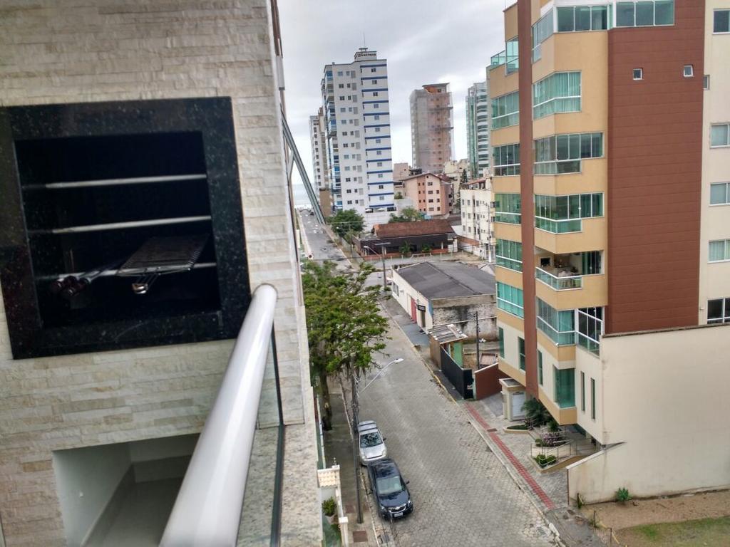 Edificio Piezzo De Mare Meia Praia Exterior photo